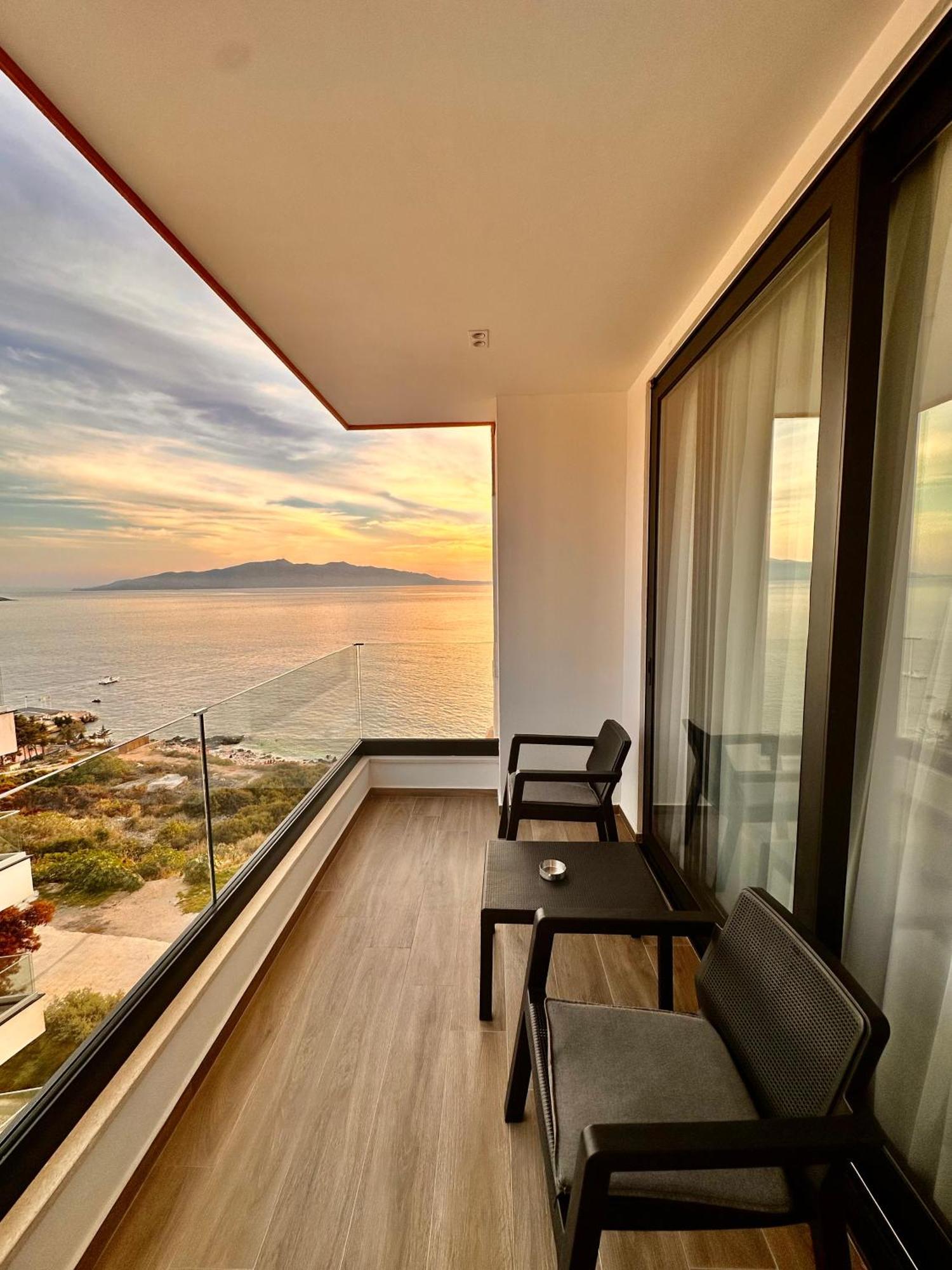 Lookout Apartments Saranda Extérieur photo