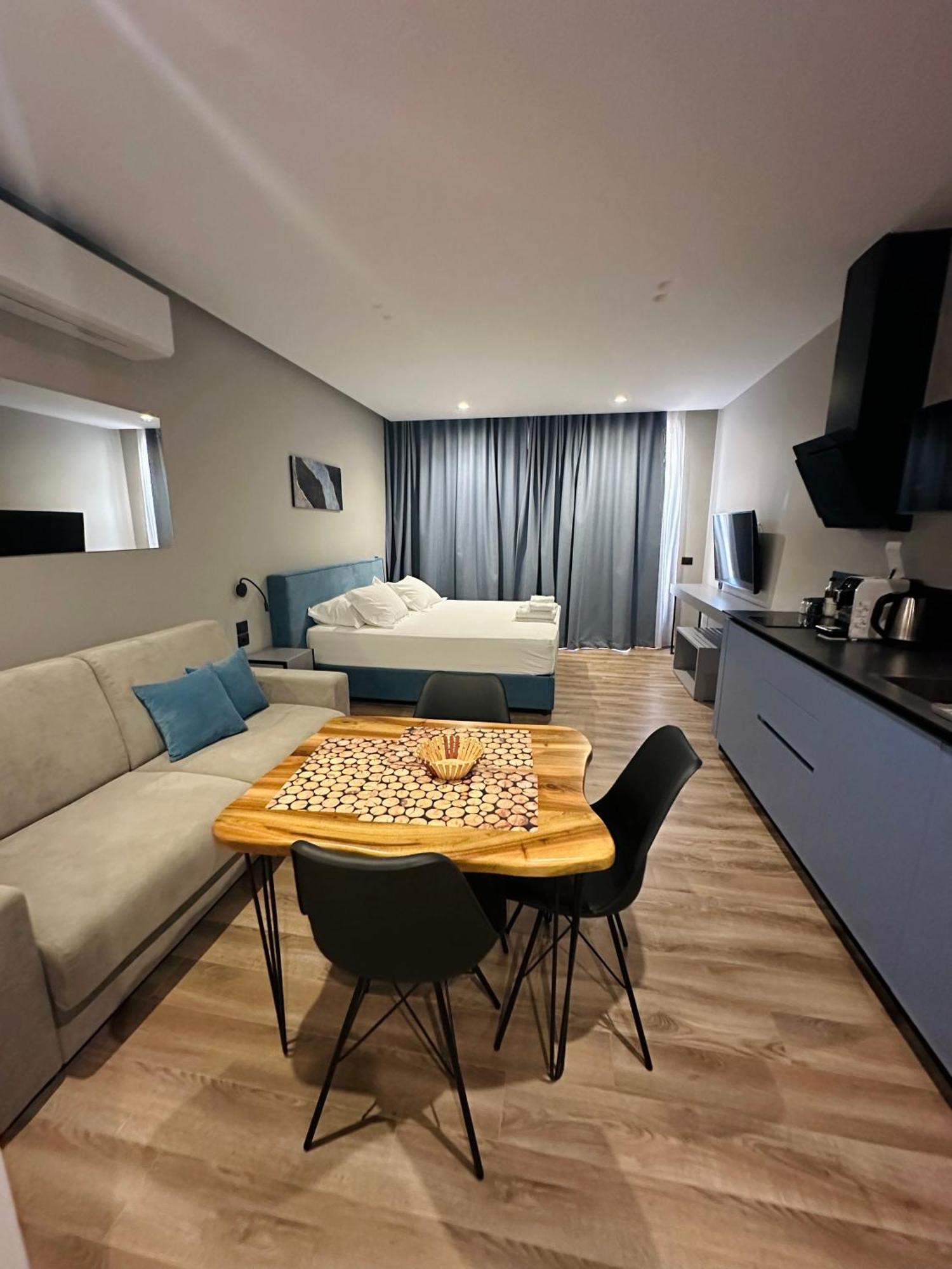 Lookout Apartments Saranda Extérieur photo